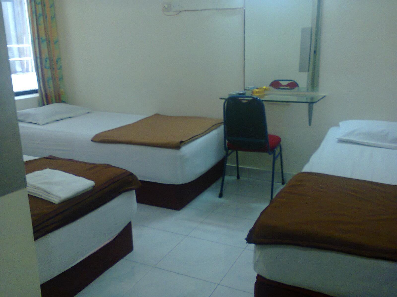 Mitra Hotel Γιογκιακάρτα Εξωτερικό φωτογραφία